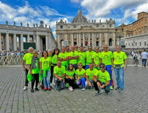 I podisti della staffetta benefica “Correre per…” sono arrivati a Roma in Vaticano